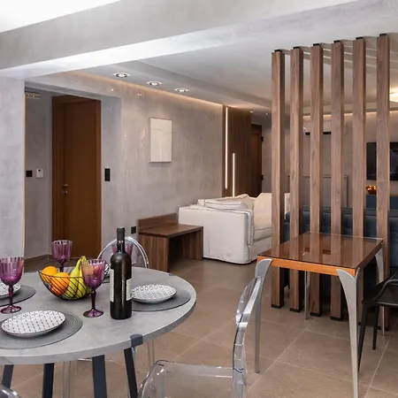 Ilios Luxury Daire Nea Iraklitsa