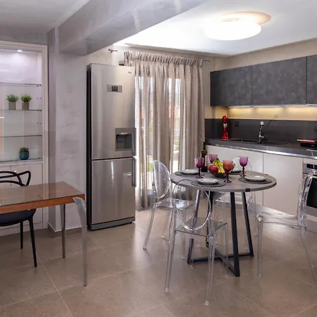 Ilios Luxury * Nea Iraklitsa