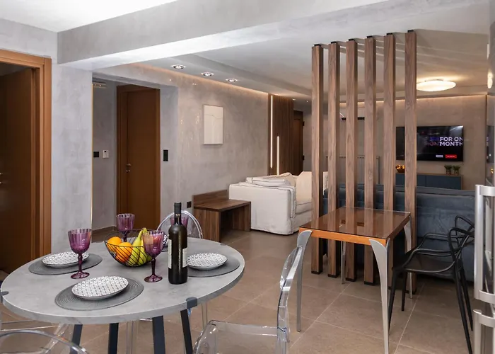 Ilios Luxury Apartmán Nea Iraklitsa