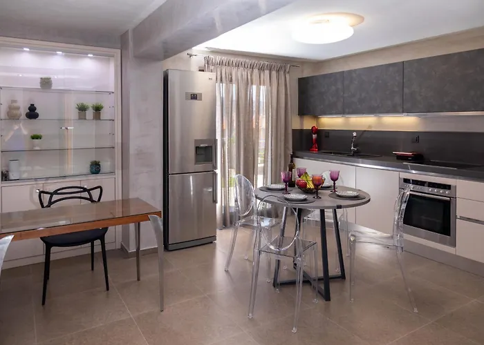 Ilios Luxury * Nea Iraklitsa